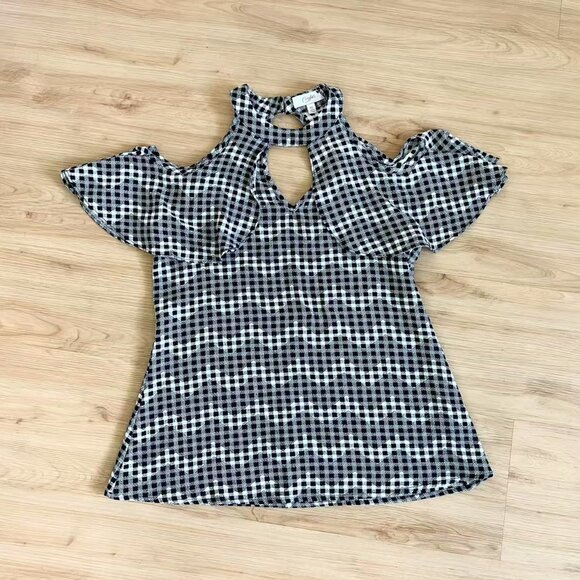 Candie’s Black and white gingham cold shoulder top Women XS - Picture 2 of 7